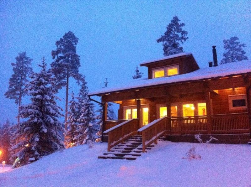 Вілла Pyhaejaerven Lomakylae Ruolahti  Екстер'єр фото